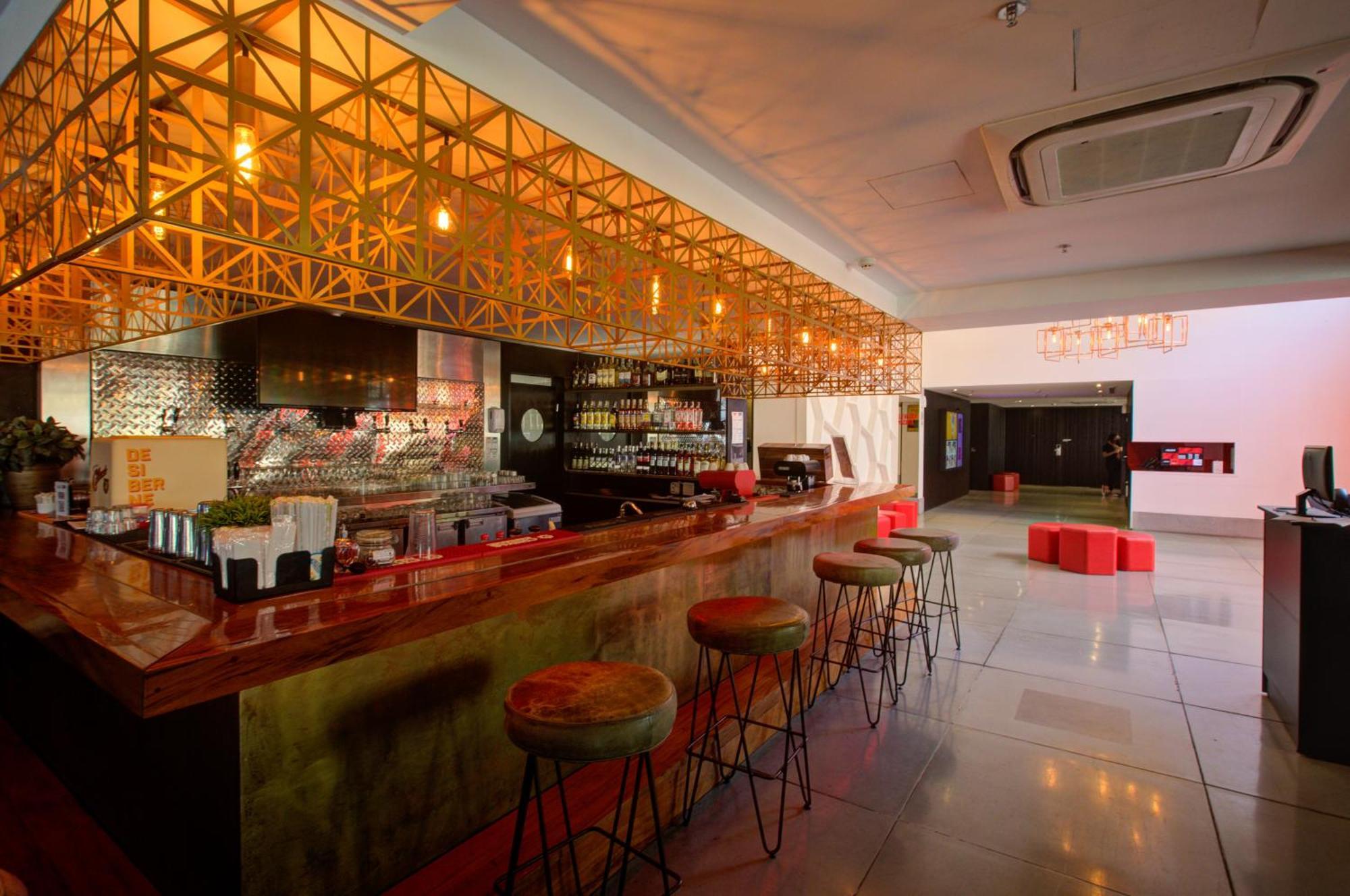 Radisson Red Campinas Hotel Campinas  Exterior photo